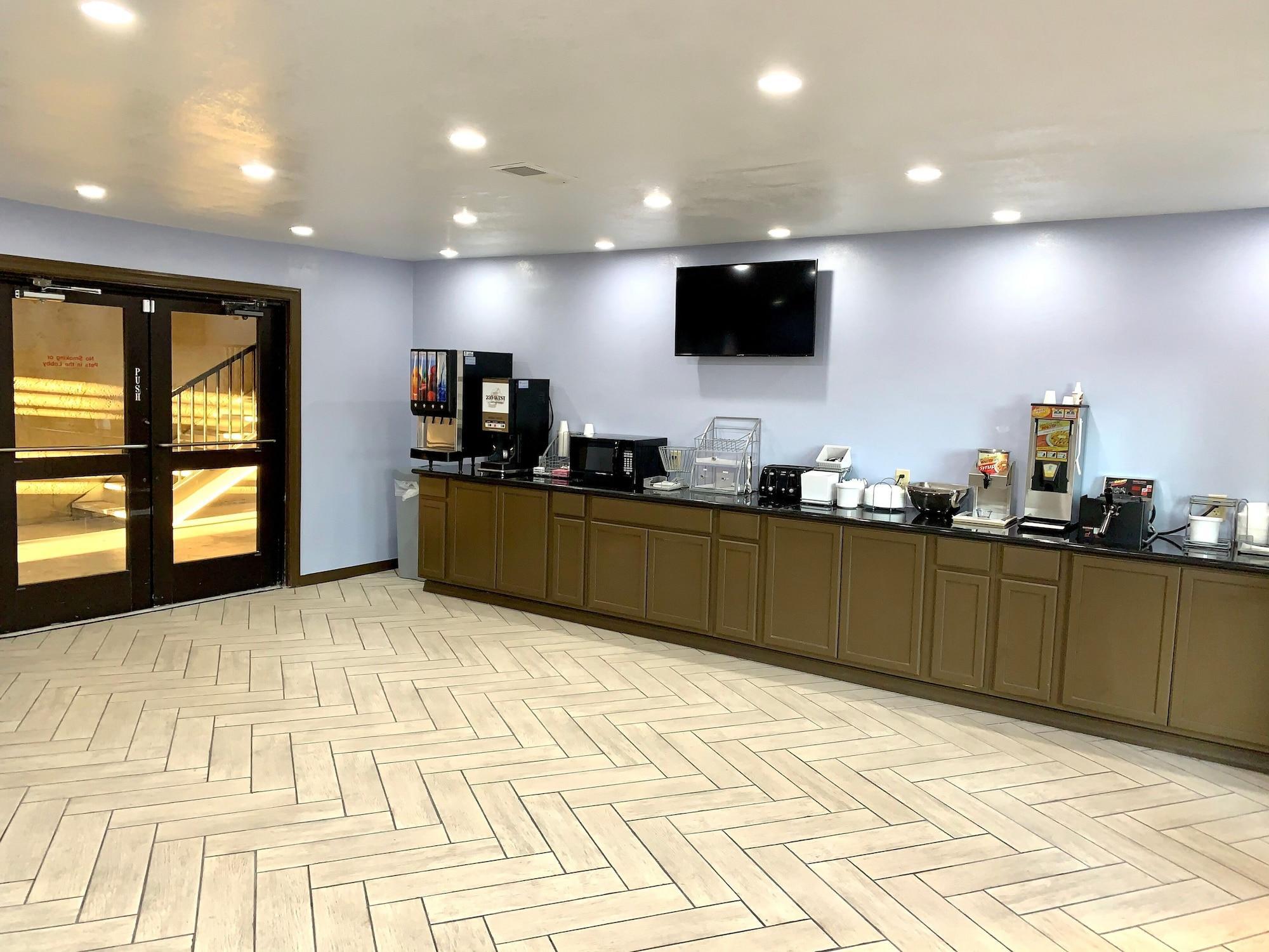 Super 8 By Wyndham - Canton, Texas Bagian luar foto